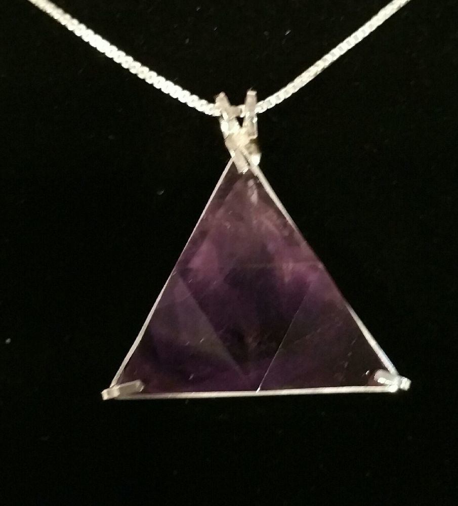 Beautiful Blessed Pure Amethyst Peace & Intuition Vogel